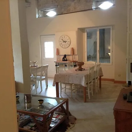לינה וארוחת בוקר Chateau Saint-roch Queyrac